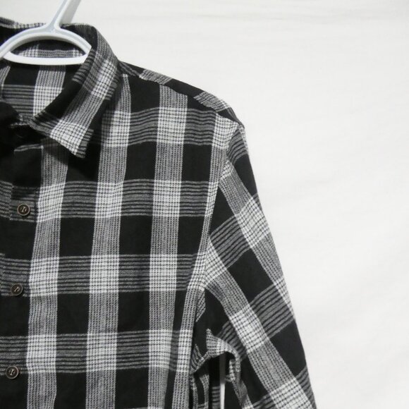 SHEIN | large | Classic Black, Grey and Grey Plaid Shirt - Picture 5 of 14